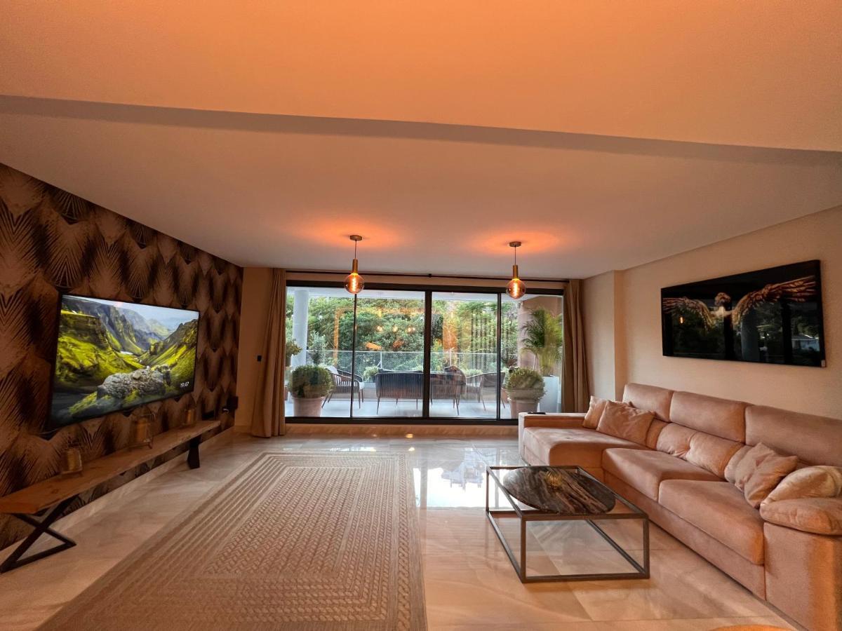 Apartment Luxurious In Nature Málaga